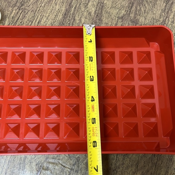 Tupperware Cold Cuts Deli Meat Hot Dog Bacon Keeper Container Orange Red - Picture 13 of 17